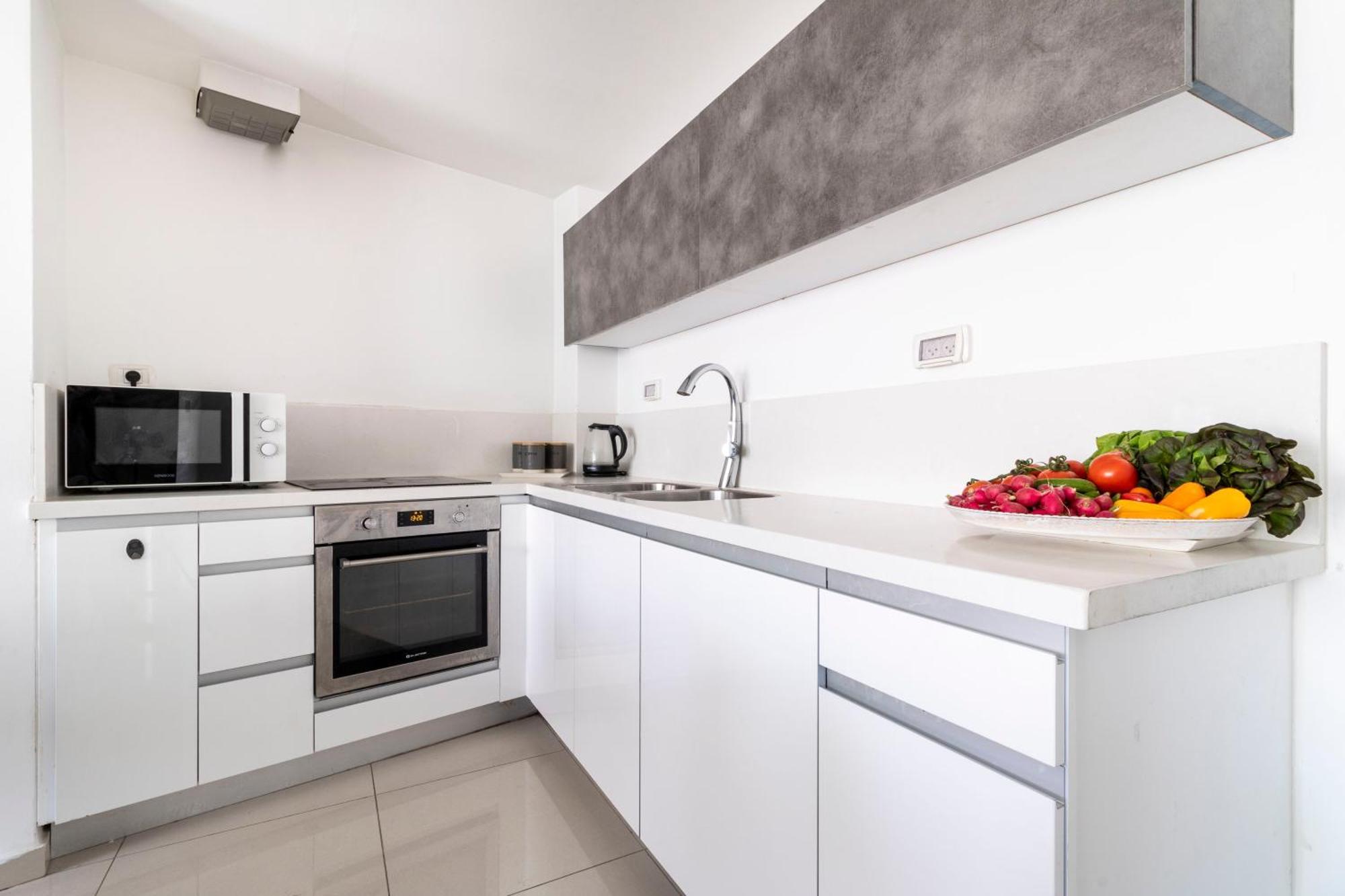 Stylish 1 Bedrooms Parking At City Gate Jerusalem Exteriör bild